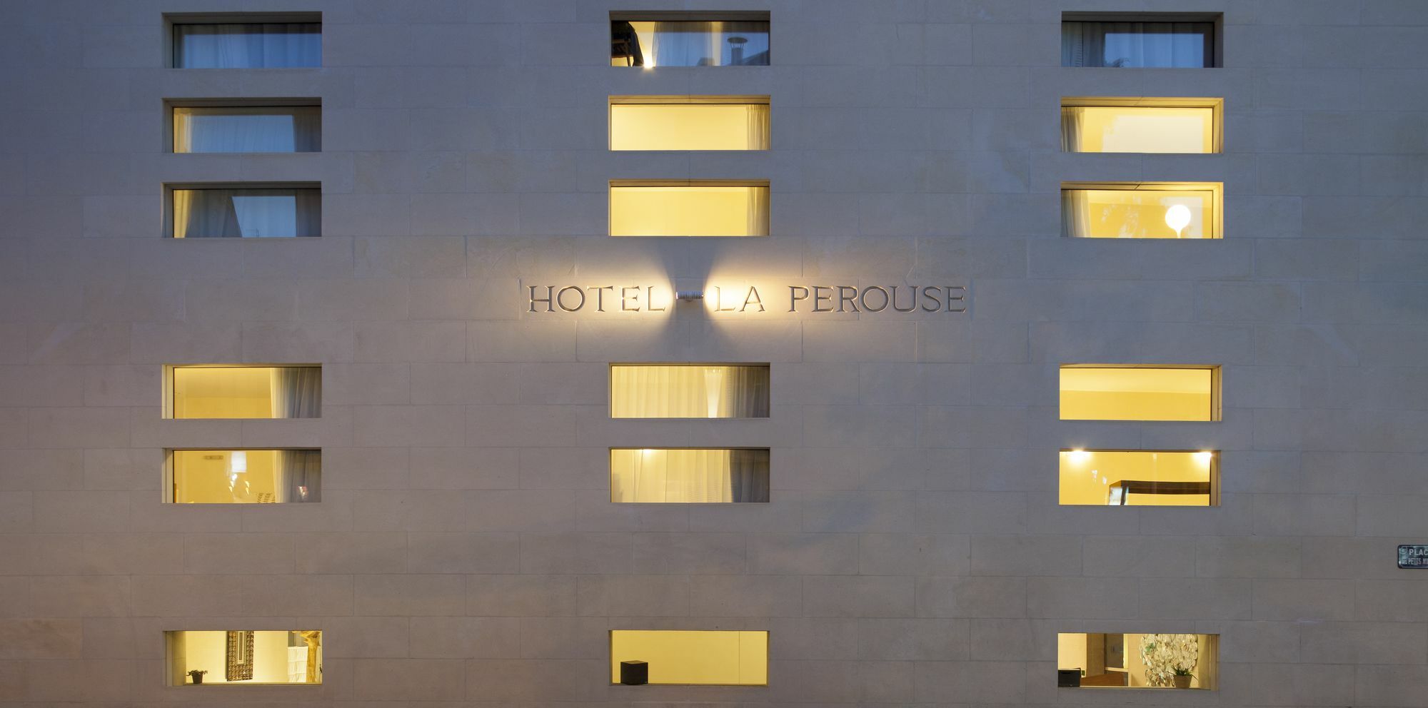 Hotel La Perouse Nantes Eksteriør bilde